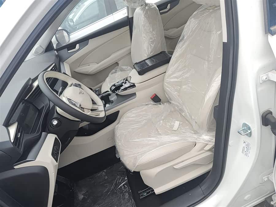 Kaiyi Kunlun New Energy 2025 #16 Kaiyi Kunlun New Energy 2025 car image #16