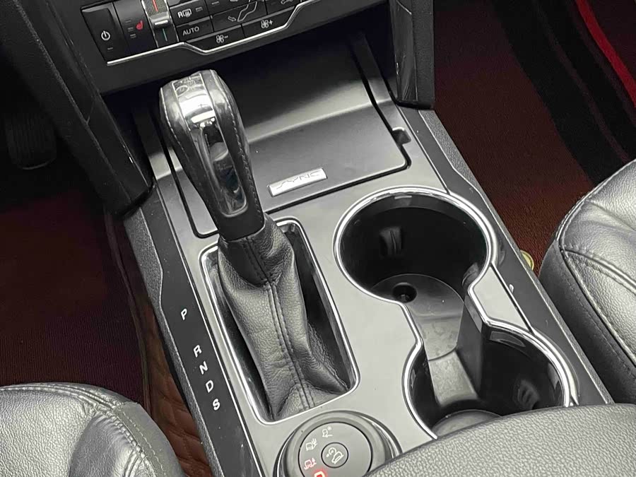 Ford Explorer (Imported) 2017 car image #16