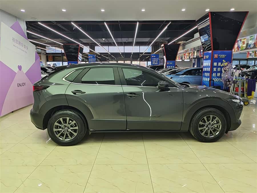 Mazda CX-30 2022 car image #16
