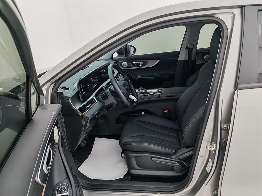 Chery Tiggo 5x 2025 car image #16