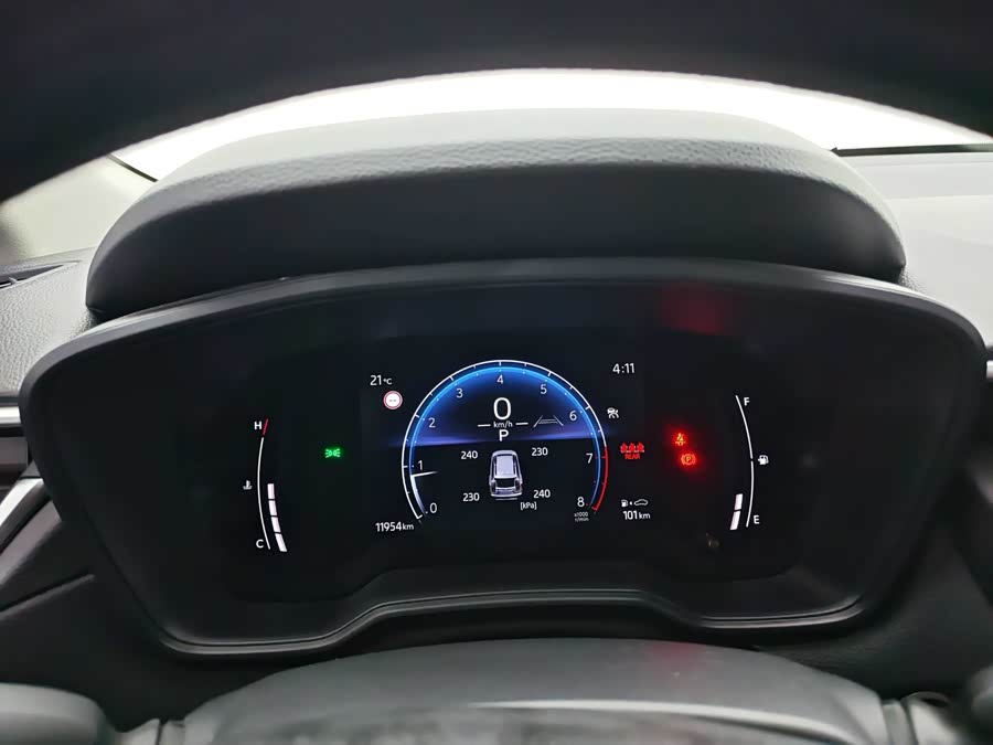 Toyota Corolla Cross 2023 car image #16