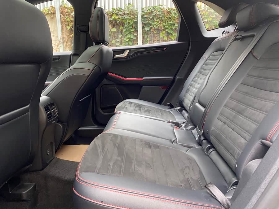 Ford Escape 2023 immagine di auto #16