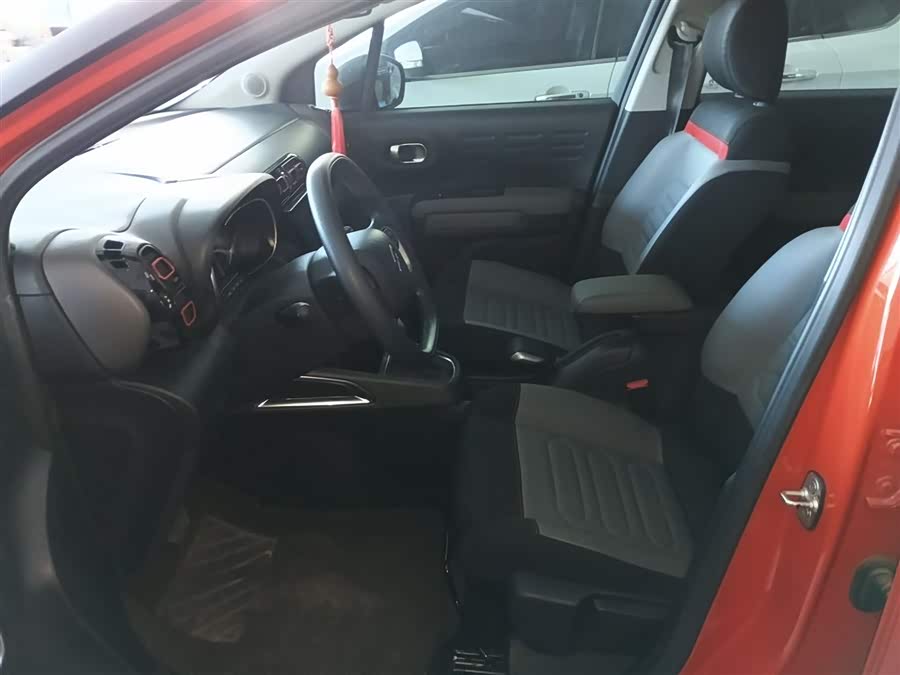 Citroen C4 AIRCROSS 2019 car image #16