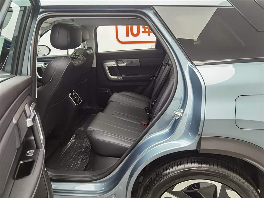 Chery Exploration 06 C-DM 2025 #16 Chery Exploration 06 C-DM 2025 car image #16