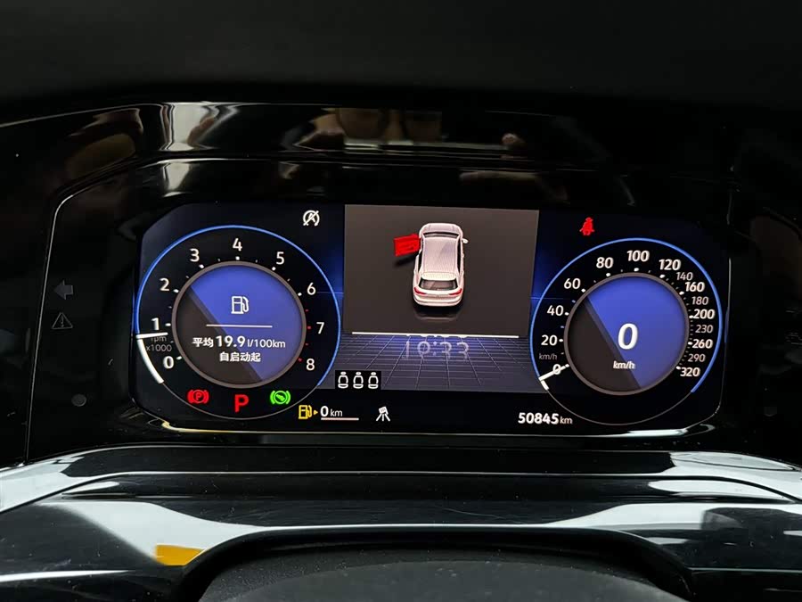 Volkswagen Golf 2023 car image #16