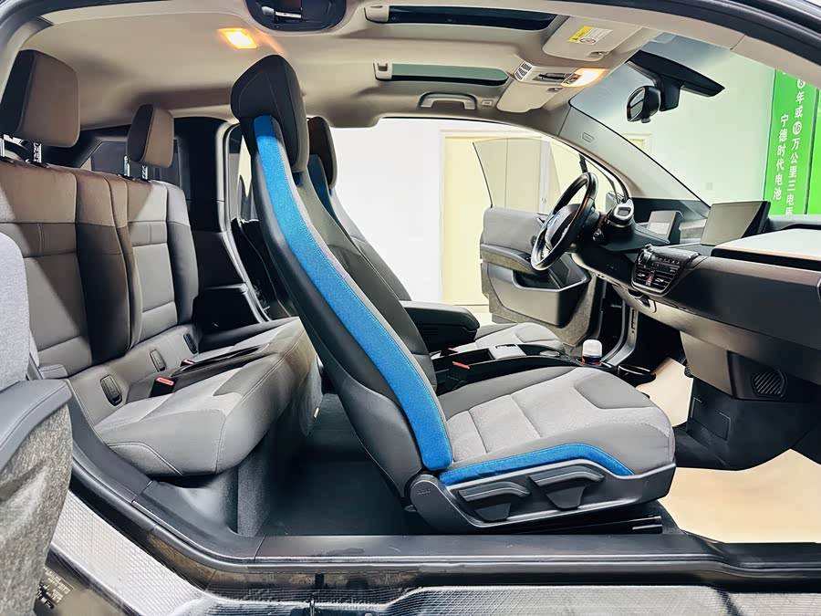 BMW i3 (Imported) 2018 immagine di auto #16