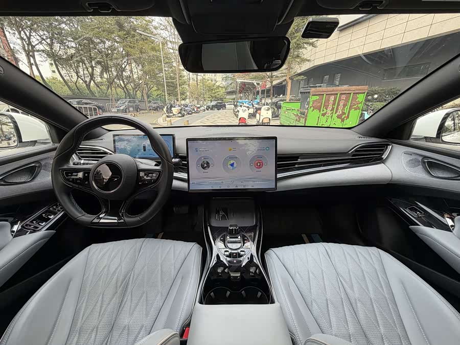 BYD Seal 2023 #16 BYD Seal 2023 car image #16