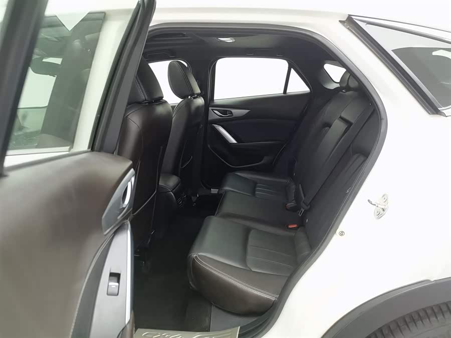 马自达 马自达CX-4 2018 汽车图片 #16