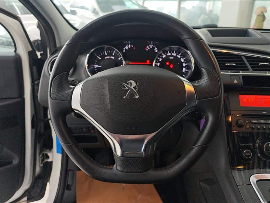 Peugeot 3008 2014 car image #16