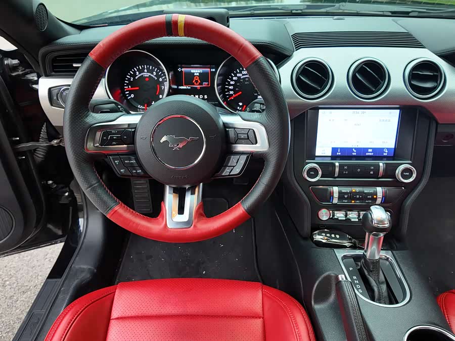 Ford Mustang 2022 car image #16