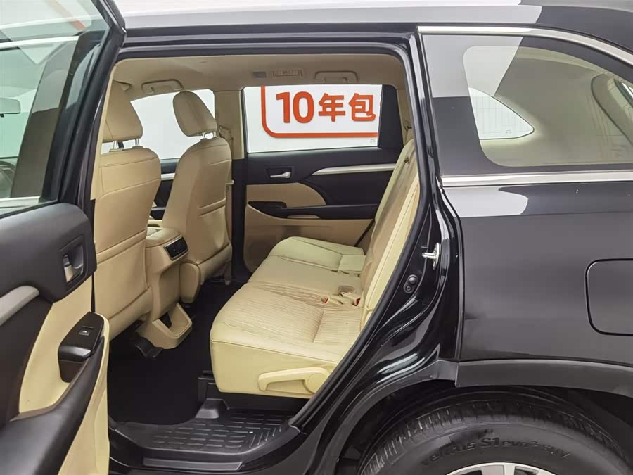 Toyota Highlander 2019 immagine di auto #16