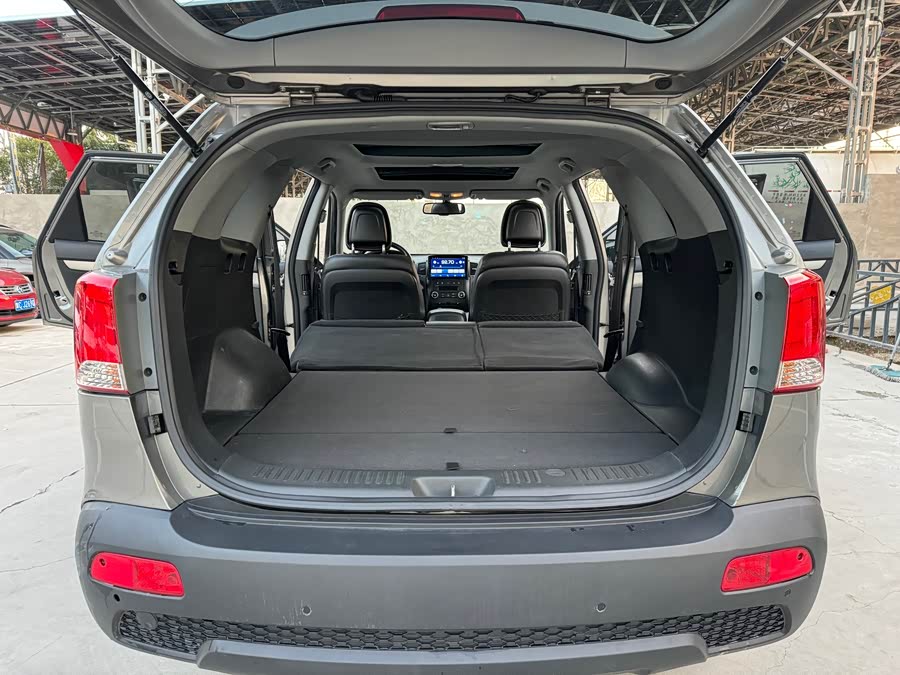 起亚 索兰托 2012 汽车图片 #16