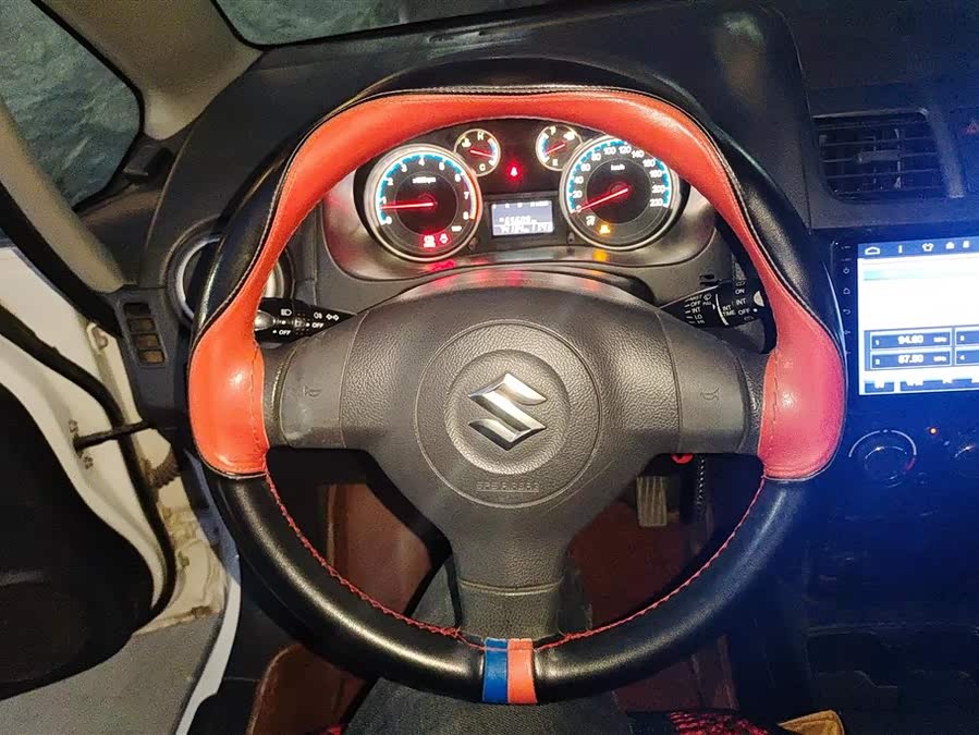 铃木 天语 SX4 2015 汽车图片 #16