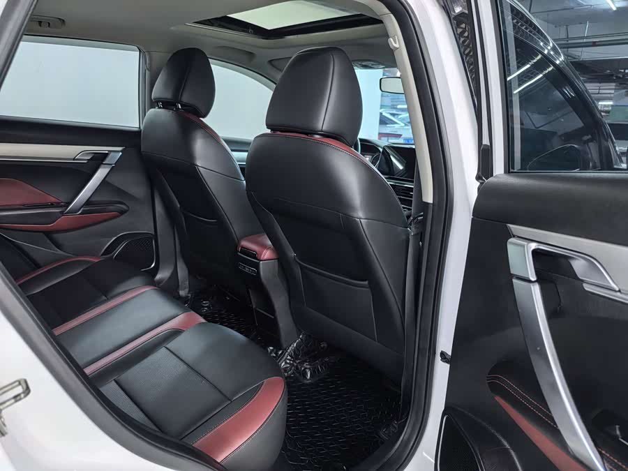 GEELY Coolray 2022 #16 GEELY Coolray 2022 car image #16