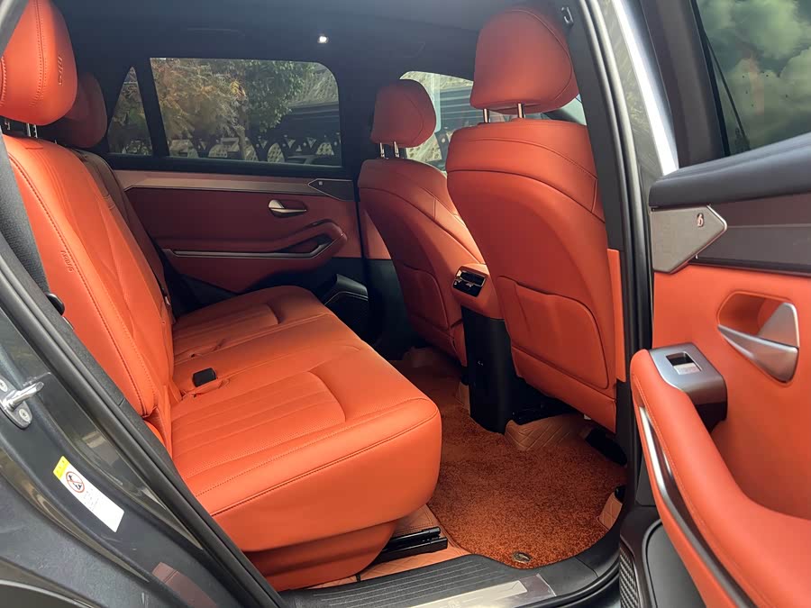 BYD Tang L 2025 #16 BYD Tang L 2025 car image #16