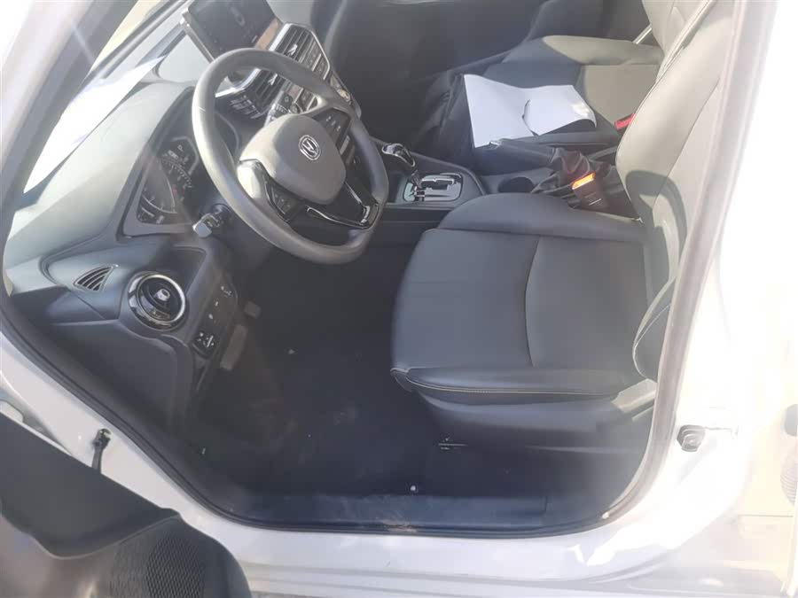 Changan Alsvin 2020 #16 Changan Alsvin 2020 car image #16