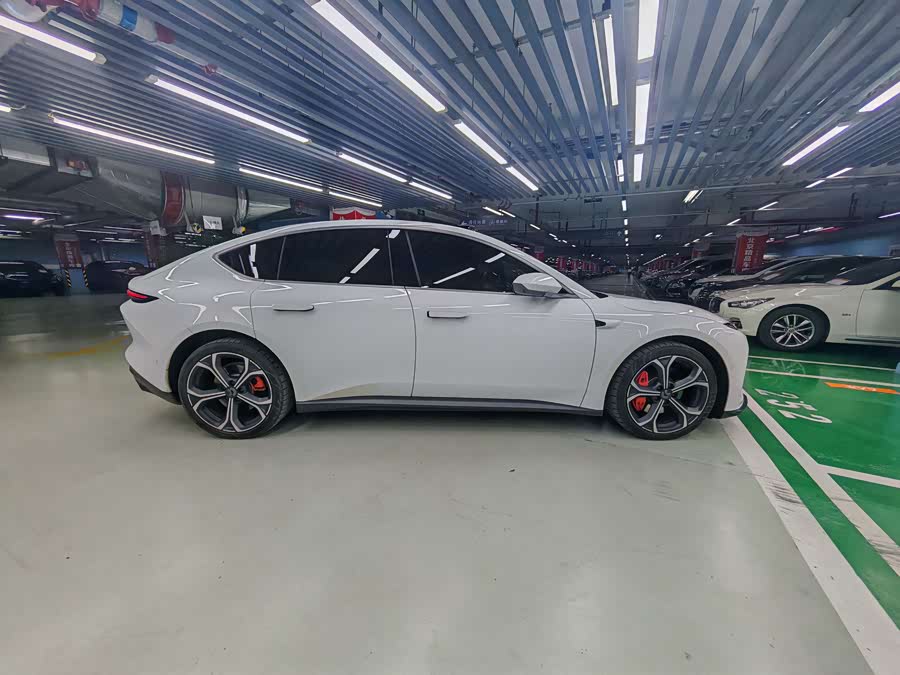 蔚来 蔚来ET5 2022 汽车图片 #16