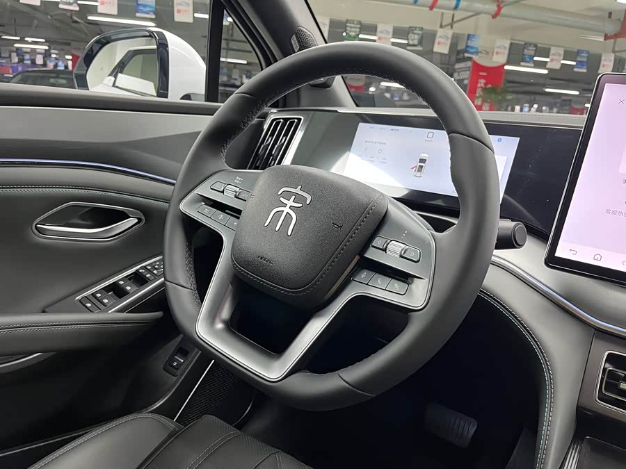 BYD SongL DM-i 2025 car image #16