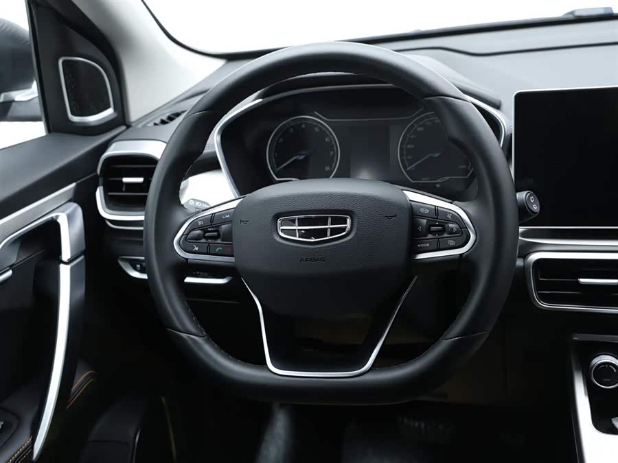 GEELY Coolray 2024 #16 GEELY Coolray 2024 car image #16