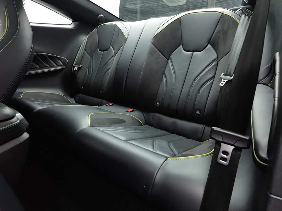 哪吒汽车 哪吒GT 2023 汽车图片 #16