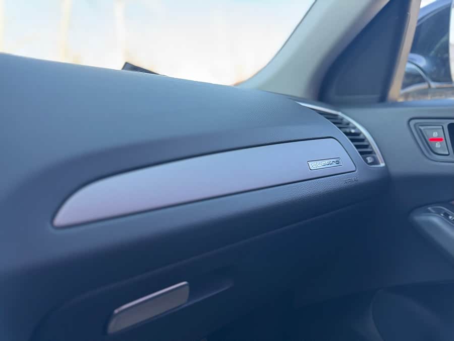 Audi Q5 2018 صورة سيارة #16