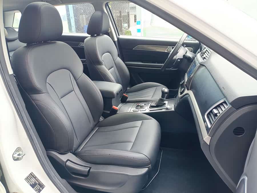 Haval H6 Coupe 2018 изображение автомобиля #16