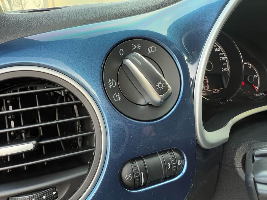 Volkswagen Beetle 2017 immagine di auto #16