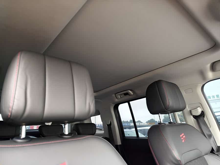 Jetour Traveller 2024 car image #16