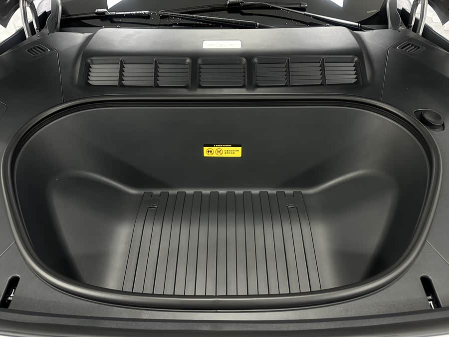 MI YU7 2025 car image #16