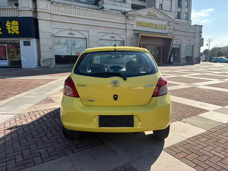 Toyota Yaris 2011 #16 Toyota Yaris 2011 imagen de coche #16