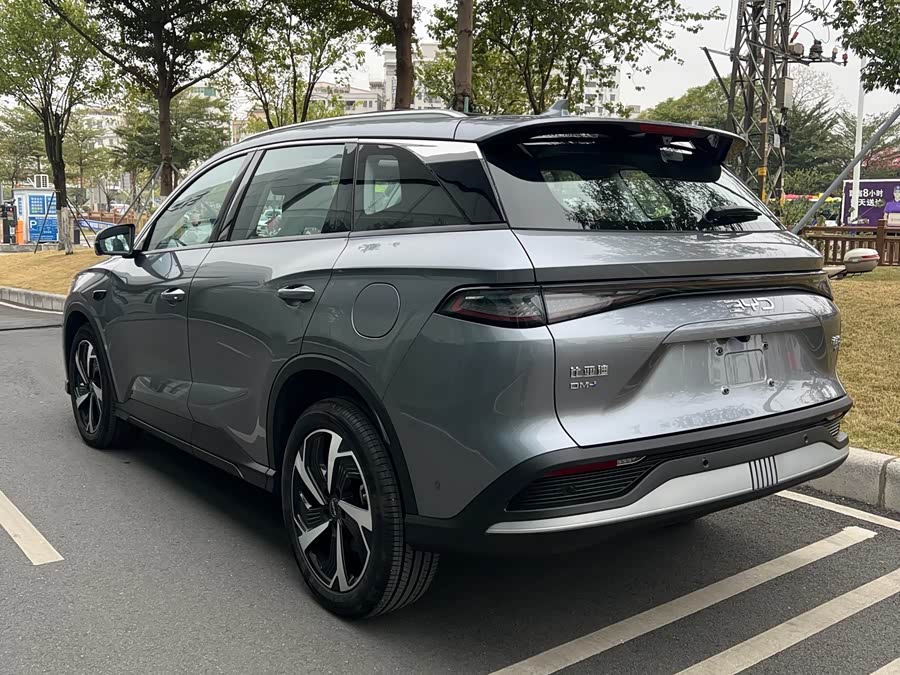 BYD Sea Lion 05 DM-i 2025 car image #16