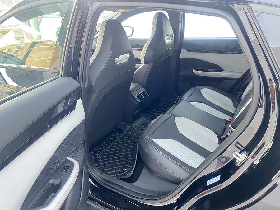 Changan UNI-V iDD 2024 #16 Changan UNI-V iDD 2024 car image #16