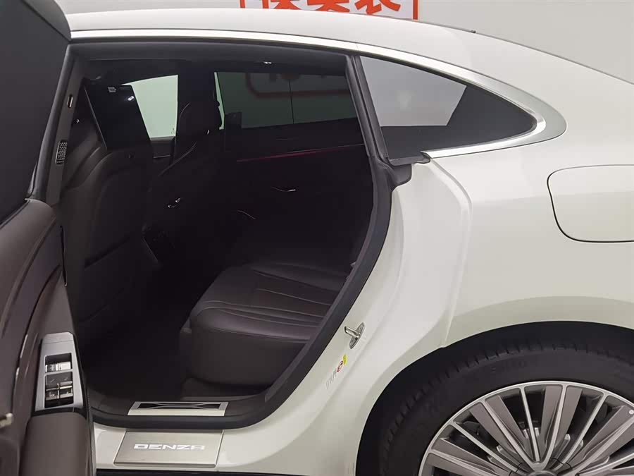 腾势 腾势Z9 2024 汽车图片 #16