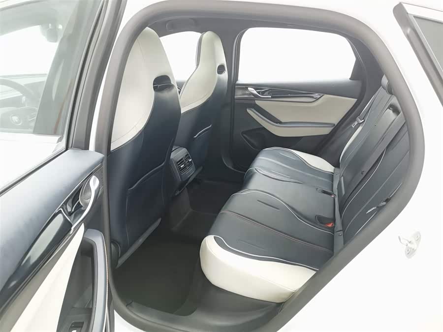 BYD Qin Plus 2022 immagine di auto #16