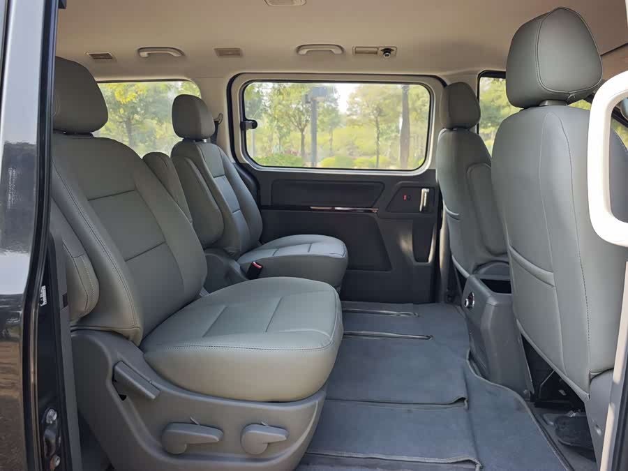 Forthing CM7 2015 immagine di auto #16