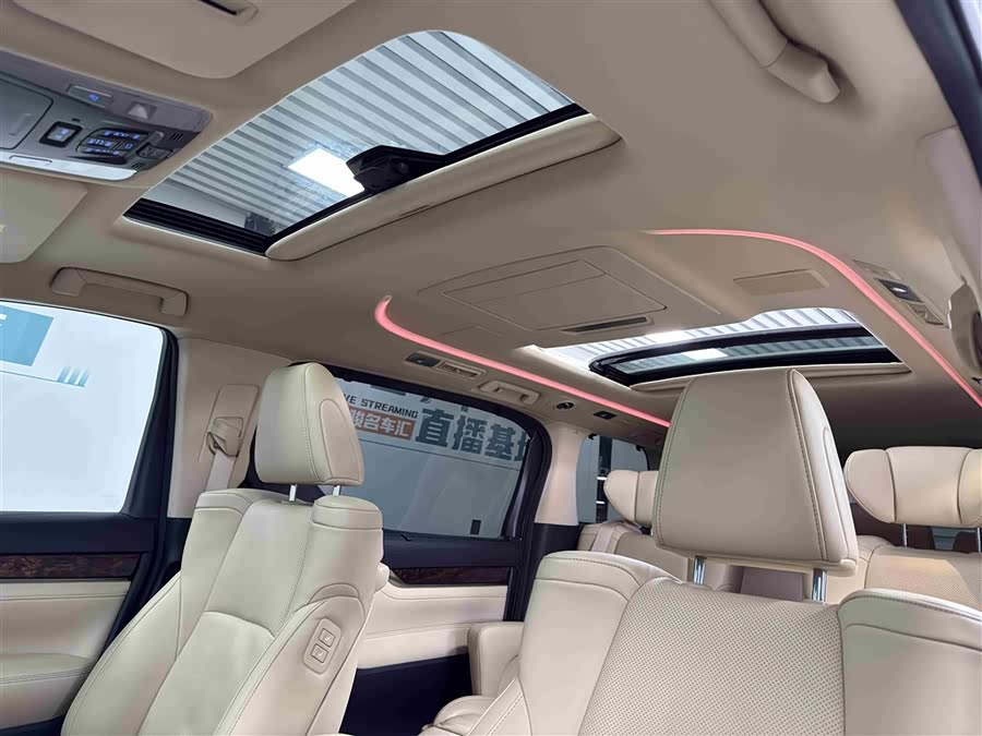 Toyota Alphard 2023 immagine di auto #16