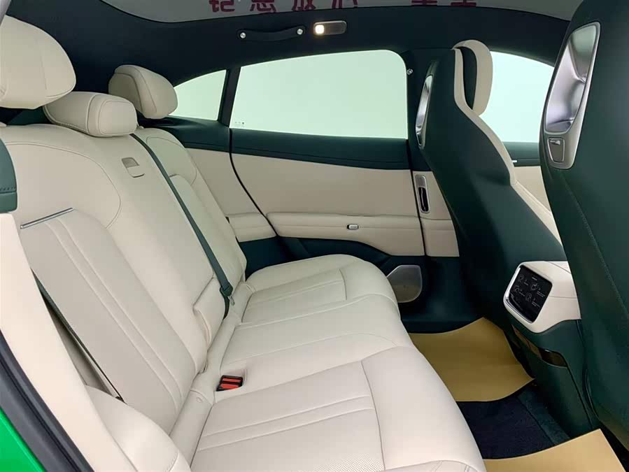 小米汽车 小米YU7 2025 #16 小米汽车 小米YU7 2025 汽车图片 #16