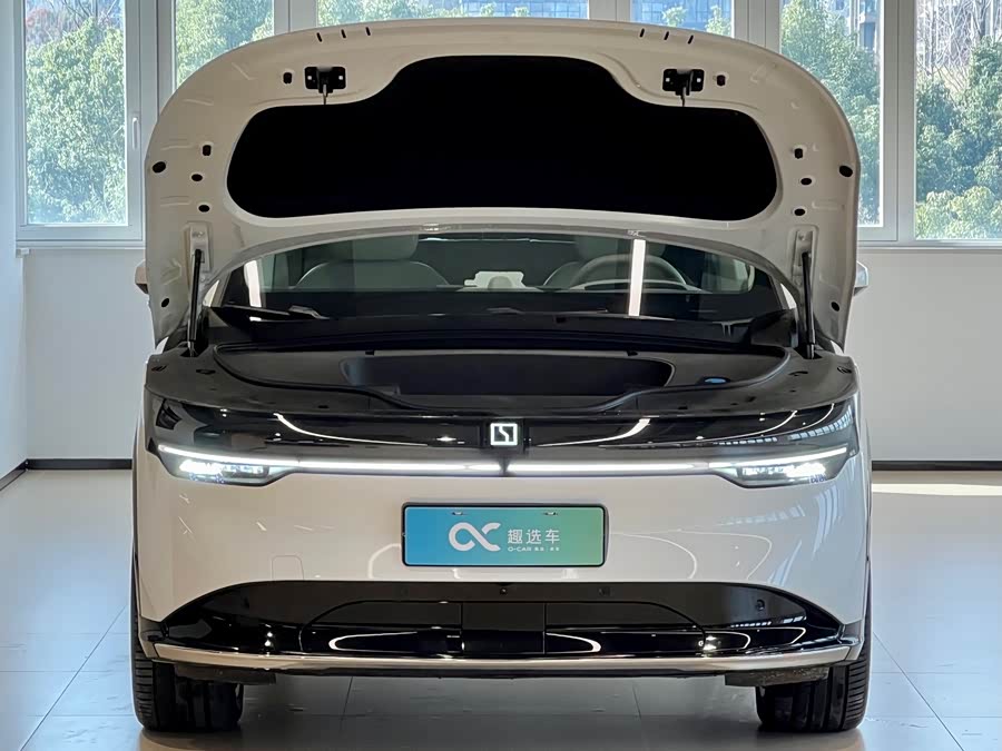 Zeekr 7X 2024 car image #16