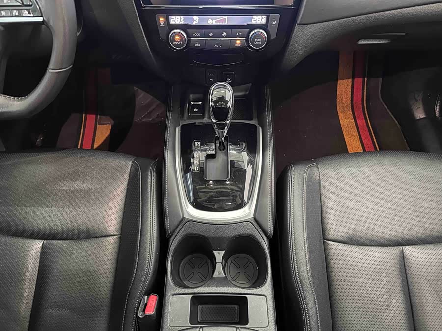 Nissan X-Trail 2022 #16 Nissan X-Trail 2022 car image #16