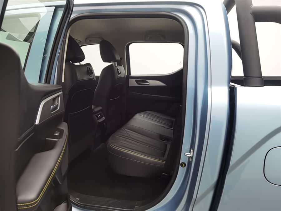 Great Wall Jingang Pao 2023 car image #16