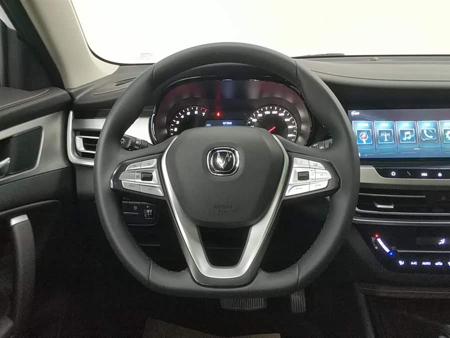 Changan CS35 Plus 2019 car image #16