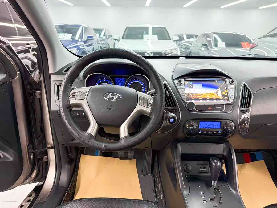 Hyundai ix35 2024 изображение автомобиля #16