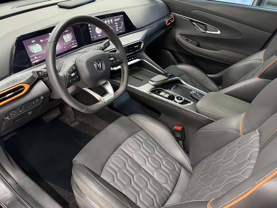 Changan UNI-T 2022 car image #16
