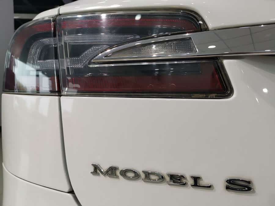 特斯拉 Model S 2015 汽车图片 #16