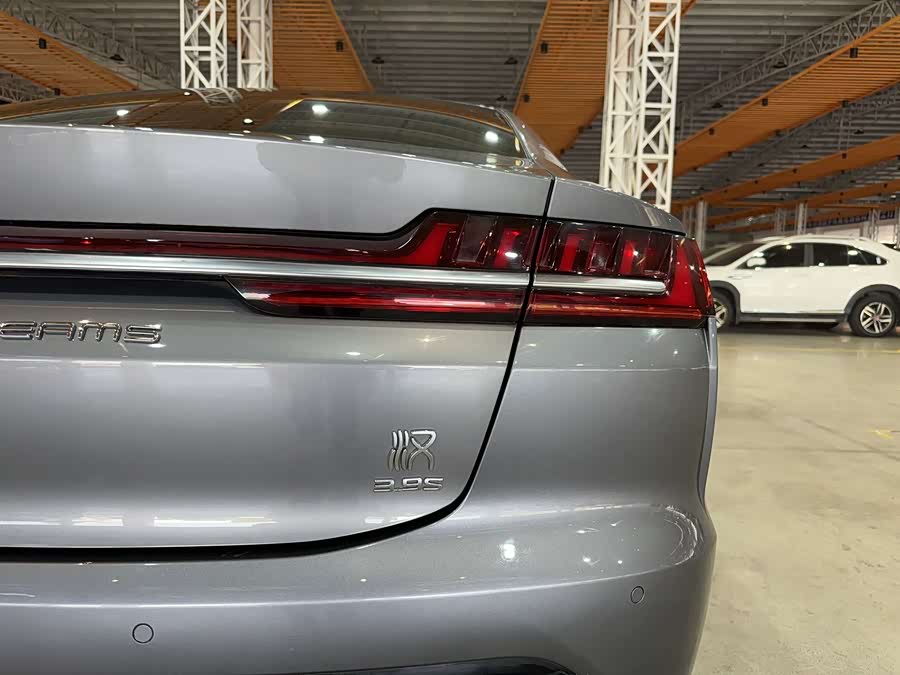 BYD Han 2021 car image #16