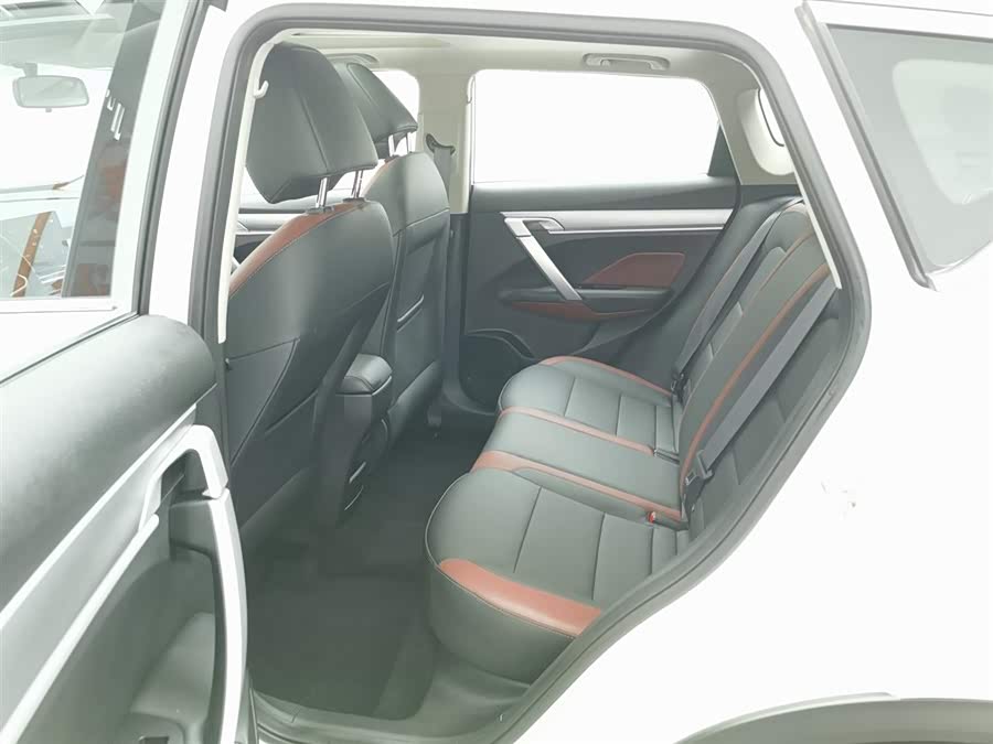 GEELY Coolray 2021 car image #16