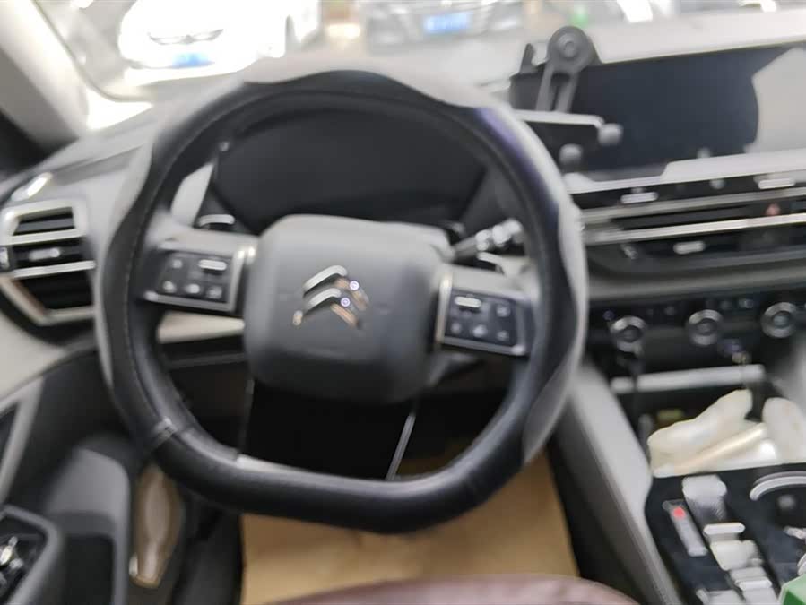 Citroen C5 X 2023 car image #16