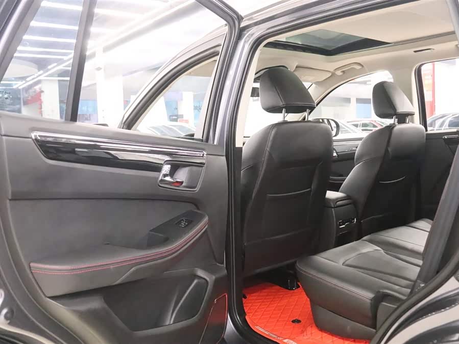 SWM斯威汽车 SWM斯威G05 2020 汽车图片 #16