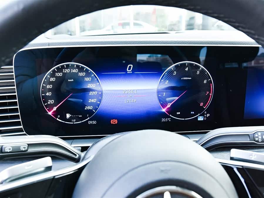 Mercedes-Benz GLE Class 2024 car image #16