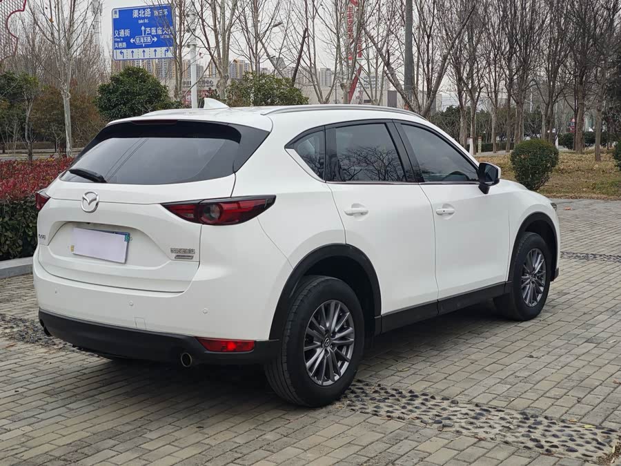 Mazda CX-5 2019 car image #16